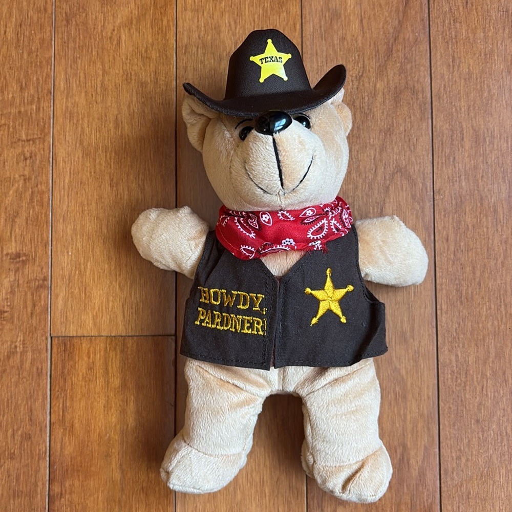 Buckaroo Bandits Sheriff Bear